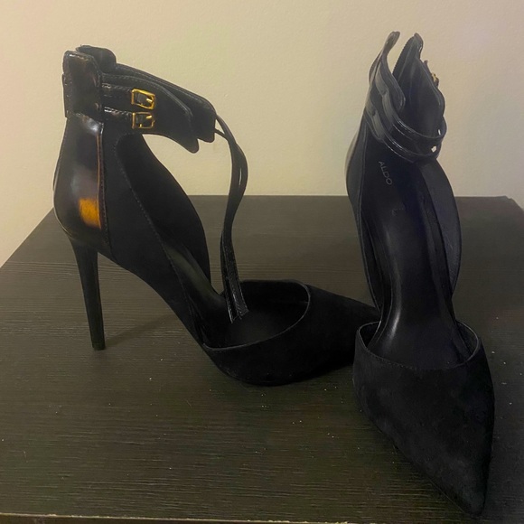 Aldo: Pointed Stiletto With buckles - Picture 1 of 1
